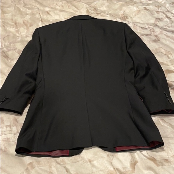 Suit jacket - Picture 3 of 3